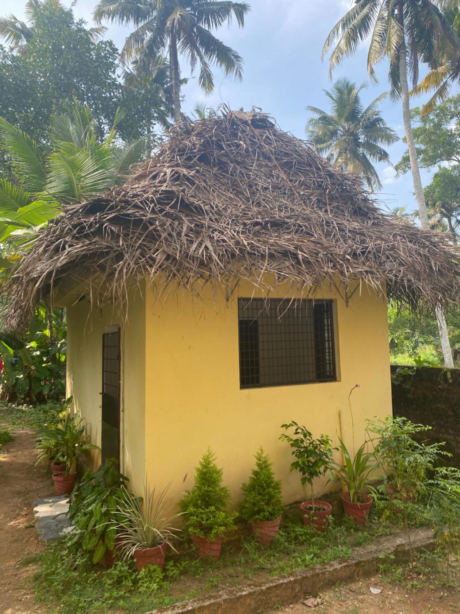 Hotel Tattwamasi Ayuryoga With Breakfast And Yoga Varkala Exterior foto